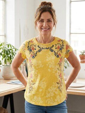 Sundance Yellow Floral Short Sleeve Tee
